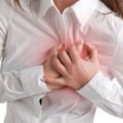 اینفوگرافیک | تفاوت علائم حمله قلبی در زنان و مردان